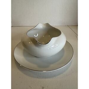 Vintage Round Gravy Boat/Attached Underplate Silver Wheat Fukagawa Arita 928 MCM